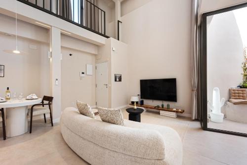 Pozos Dulces 5H by Pineapple Homes