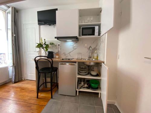 New 113 Suite Harold - Cosy Apartment Paris Center