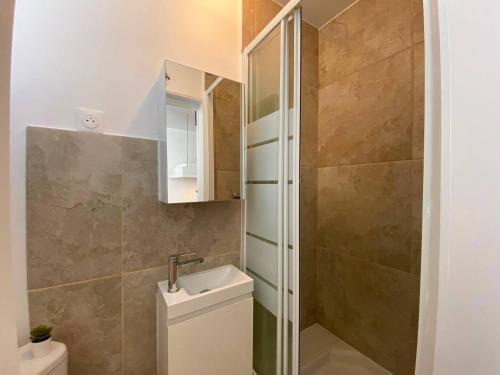 New 113 Suite Harold - Cosy Apartment Paris Center