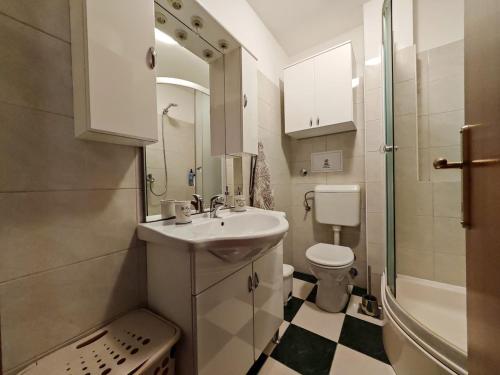 Apartment Ivana Charming garden & free parking