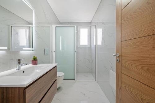 CableCar House I, by Pausa Vacation Rentals