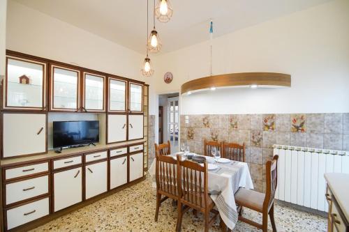 Angeliki's Cozy Apartment Piraeus Port, Greece