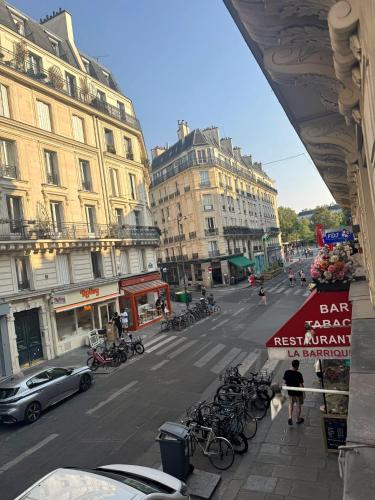 Luxury Center Paris
