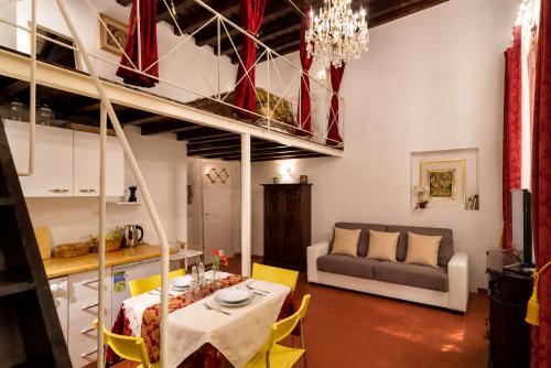 Florentine Style Central Apartments