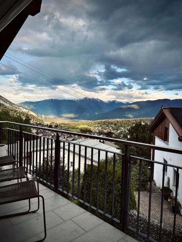 Chalet Runcs - Sun and a Panoramic View, Ski-in Ski-out