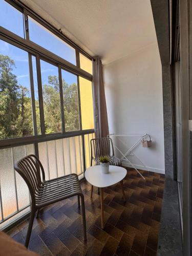 2BR Estoril Apartment - Near Estoril Beach & Cascais - Sleeps 4