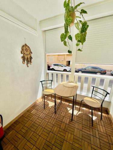 Sunny Apartament with Pool & Beach