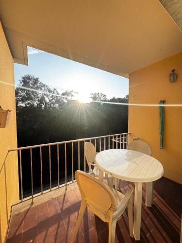 2BR Estoril Apartment Near Beach Cascais