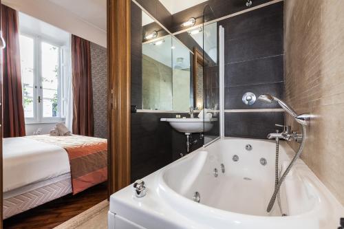 Ένα μπάνιο στο Suite Beccaria A Piazza Del Popolo