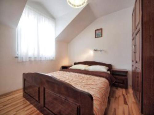 Apartment Stefani - two bedroom apartment with balcony and sea view A6