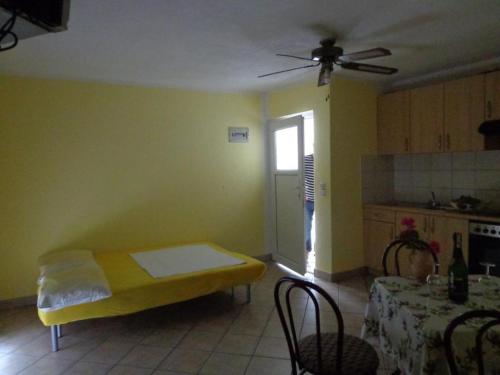 Apartments Popi - One bedroom apartment with balcony 6