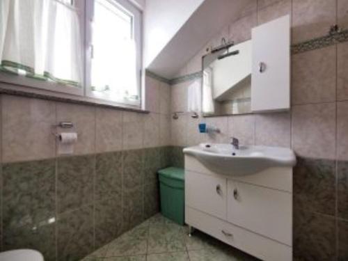 Apartment Stefani - two bedroom apartment with balcony and sea view A7