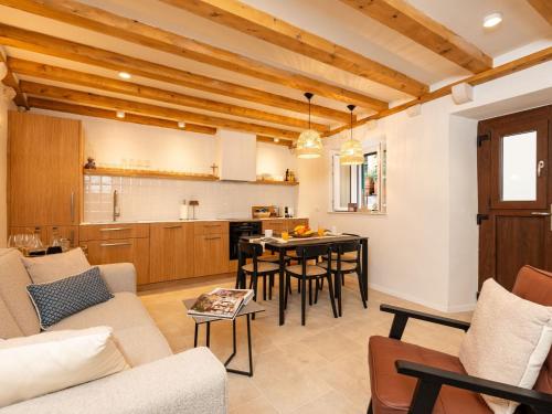 Villa Jele - Three bedroom Villa in the Old Town
