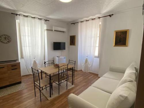 Apartment old town-Novigrad 20 m from the sea - One bedroom Apartment
