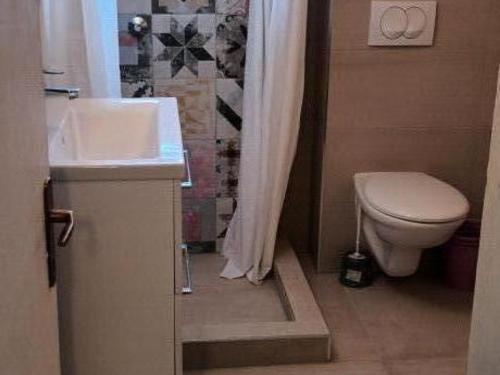 Studio Apartment With Balcony and View S1