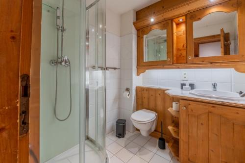 Le Cristal GM9 Mountain View, Pool, Parking & Free WiFi - Happy Rentals