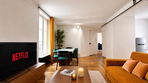 Invalides Stylish 2 Bedroom Apartment with Netflix