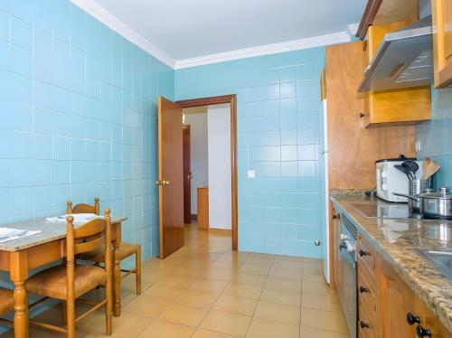 Exclusivo Apartamento con Balcones Aire acondicionado Garaje Wifi solo se aceptan familias y parejas