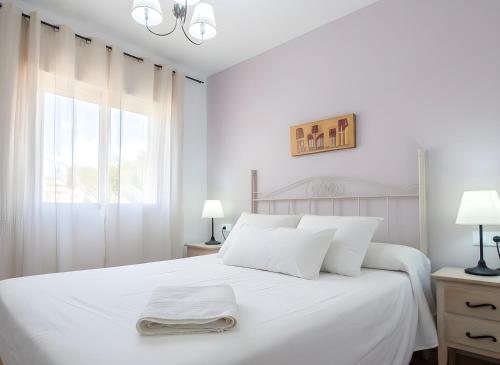 Precioso apartamento con piscina compartida garaje gratis y terraza privada