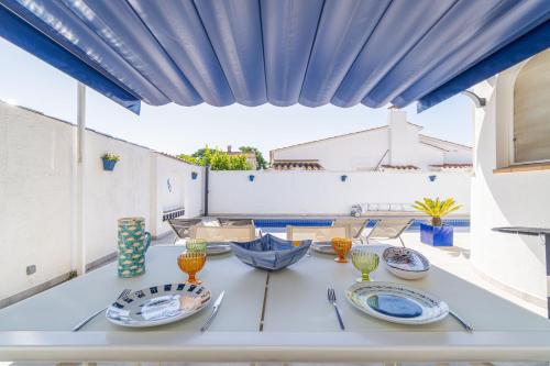 Villa Blue private swimming pool