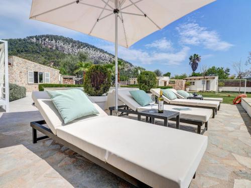 Holiday Home Can Colom by Interhome