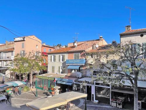 Apartment Apt 4 Pers - Climatisation - Wifi - Centre ville by Interhome