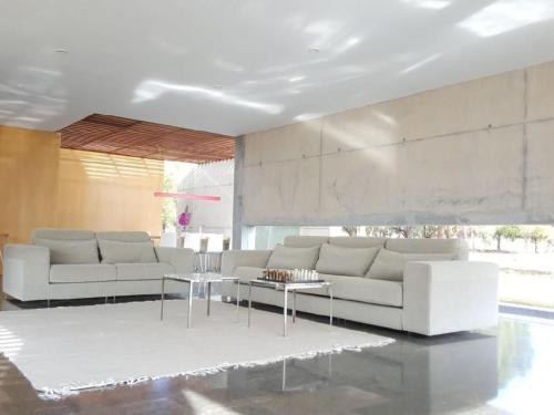 Holiday Home Design Vila mit Pool by Interhome