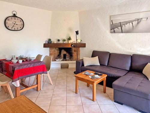 Holiday Home Maison 4ch 6 Pers - Clim - Wifi - Ste Maxime by Interhome