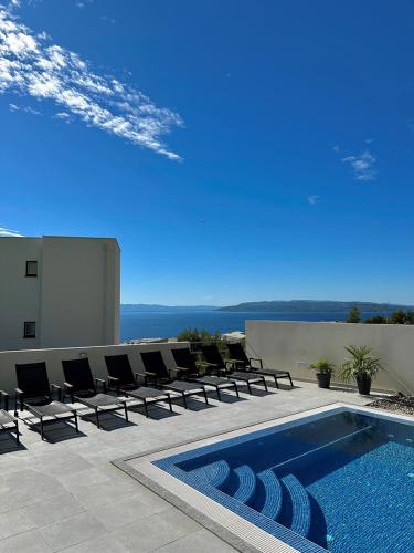 Villa Noura in Makarska, private pool,gym