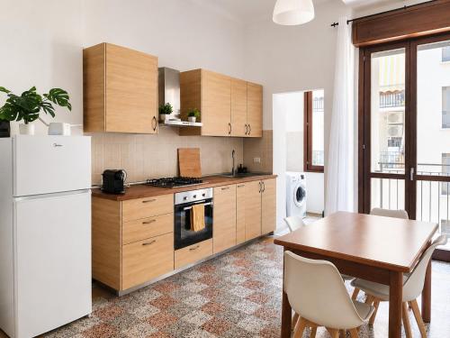 BIG Cozy Goldoni-Duomo M4 Linate