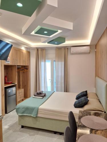 Luxury Semi Basement Apartment with Terrace