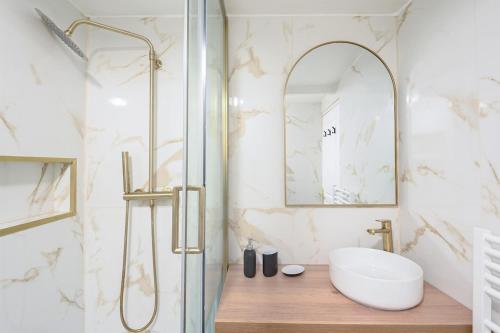 Apartment for 4 people with Big terrace near Gare Saint-Charles