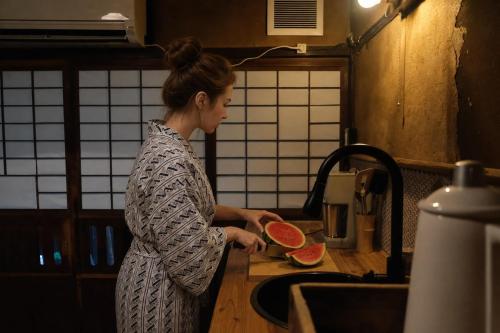 Moon-Dyed Machiya l Private Traditional Kyoto Stay