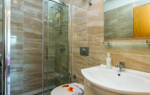 Apartment In Podstrana 257