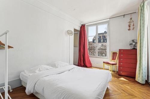 ID 1023 - Panthéon, rue Cardinal Lemoine
