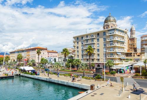Charmant T3 Lumineux Proche Centre et Plages