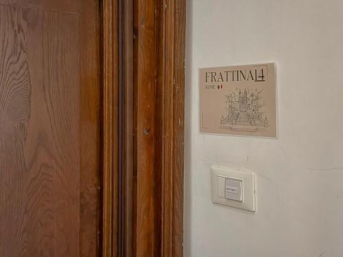 [Piazza di Spagna] Frattina 14 Luxury Home by Host Hero