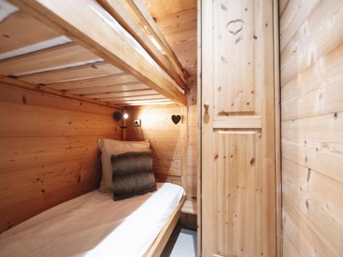 Appartement cosy 4 pers, rénové style montagne, ski aux pieds