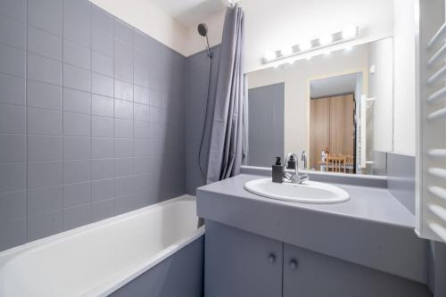 Cosy 2-Room Flat - Nice Ville Train Station - City Center