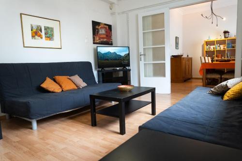 Philoxenia downtown apartment w breakfast