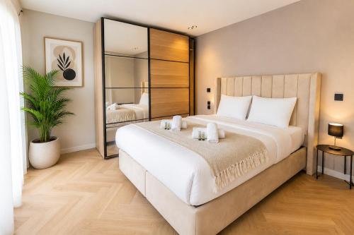 Spacious Apartment for 6P in Paris Center