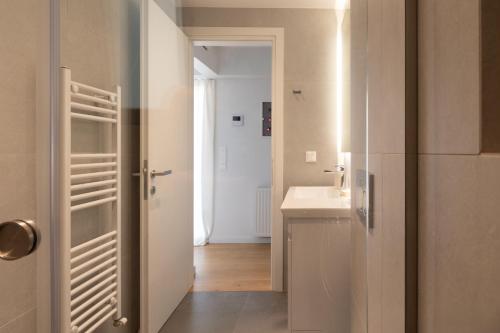 Waylink Residences-Marina Floisvou-ZA