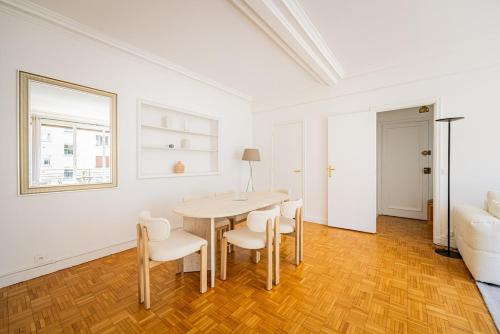 Premium-1 bedroom - Trocadéro - Eiffel Tower - Paris 16
