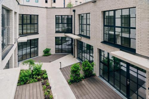 Savoir Vivre Suites by GT7
