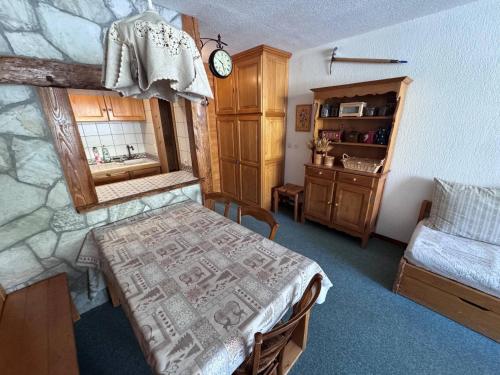 Charmant 2 pièces avec balcon sud/ouest au cœur des commerces