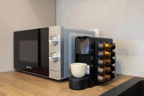 Genio New Apartment with Balcony & 2 Free Parking Spaces