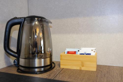 Genio New Apartment with Balcony & 2 Free Parking Spaces