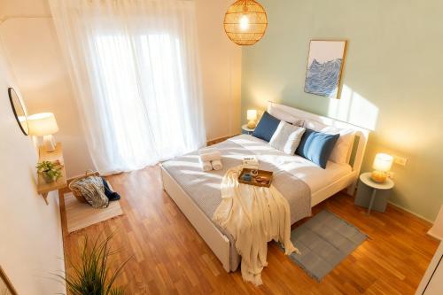 SOFI - Spacious & Central 3BR With Balcony