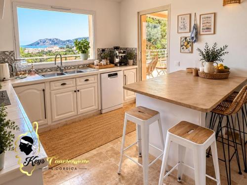 Villa 12 pers au centre de Porto-Vecchio avec piscine