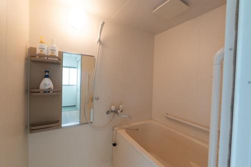 Jinbocho Station 3-minute walk 2 Japanese-style rooms, maisonette Maximum 6 people